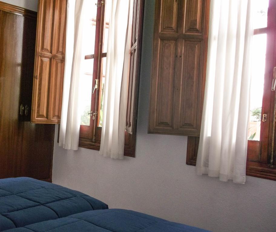 Pension Ciudad Navarro Ramos Grenade Chambre photo